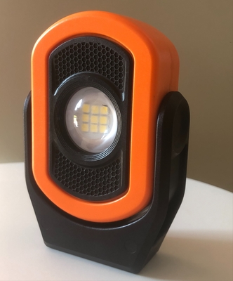 White Emitting Color 780lm Floodlight for Warehouse and Other Working Environments