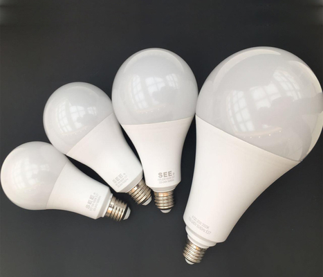 LED Bulb A70 15W E27 B22 with Customized Design Ic Driver and Versatile Applications