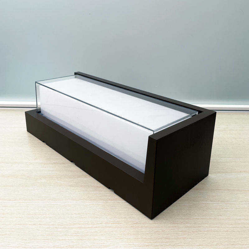Outdoor Waterproof 24w LED Wall Light with 80lm/w Efficiency and 3000K/4000K/6500K CCT