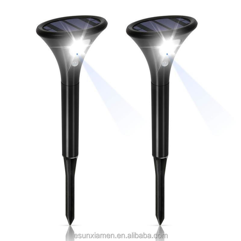 Solar Power Landscape Pathway Light with IP65 Rating and Color Temperature 2700k-6500k